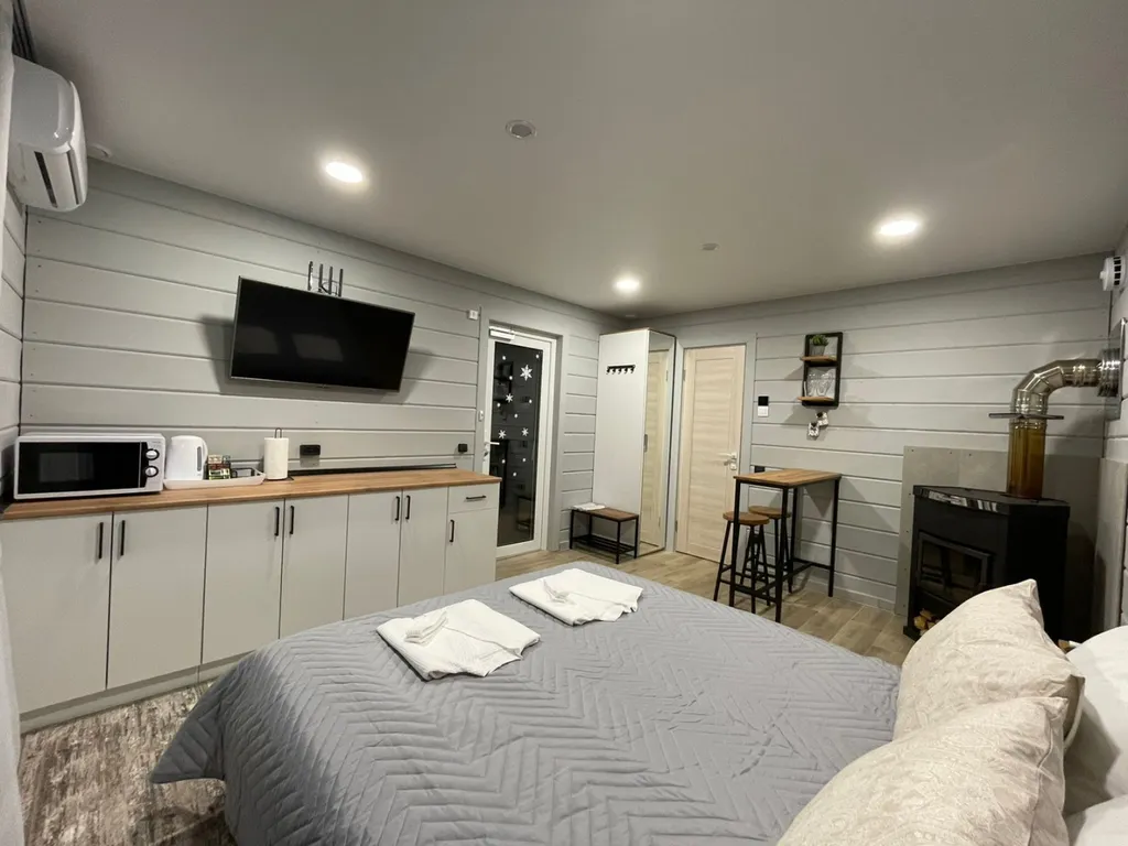 Коттедж Домик с камином для двоих на берегу Можайского водохранилища — Можайск