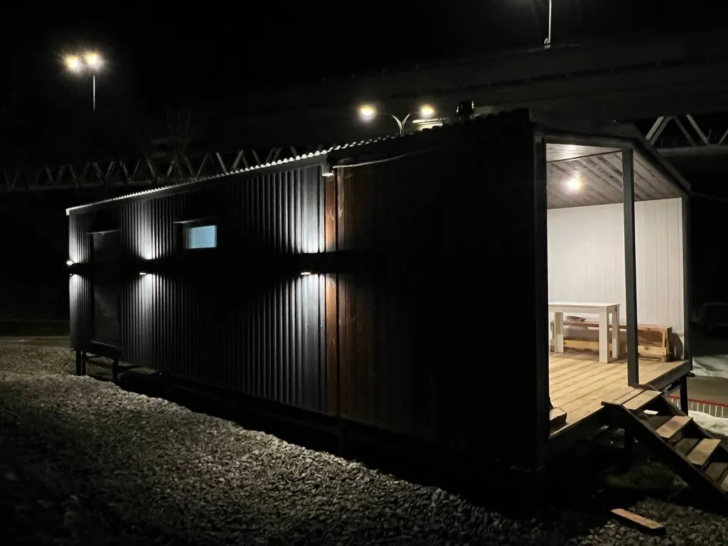 Домик у ручья Красная поляна