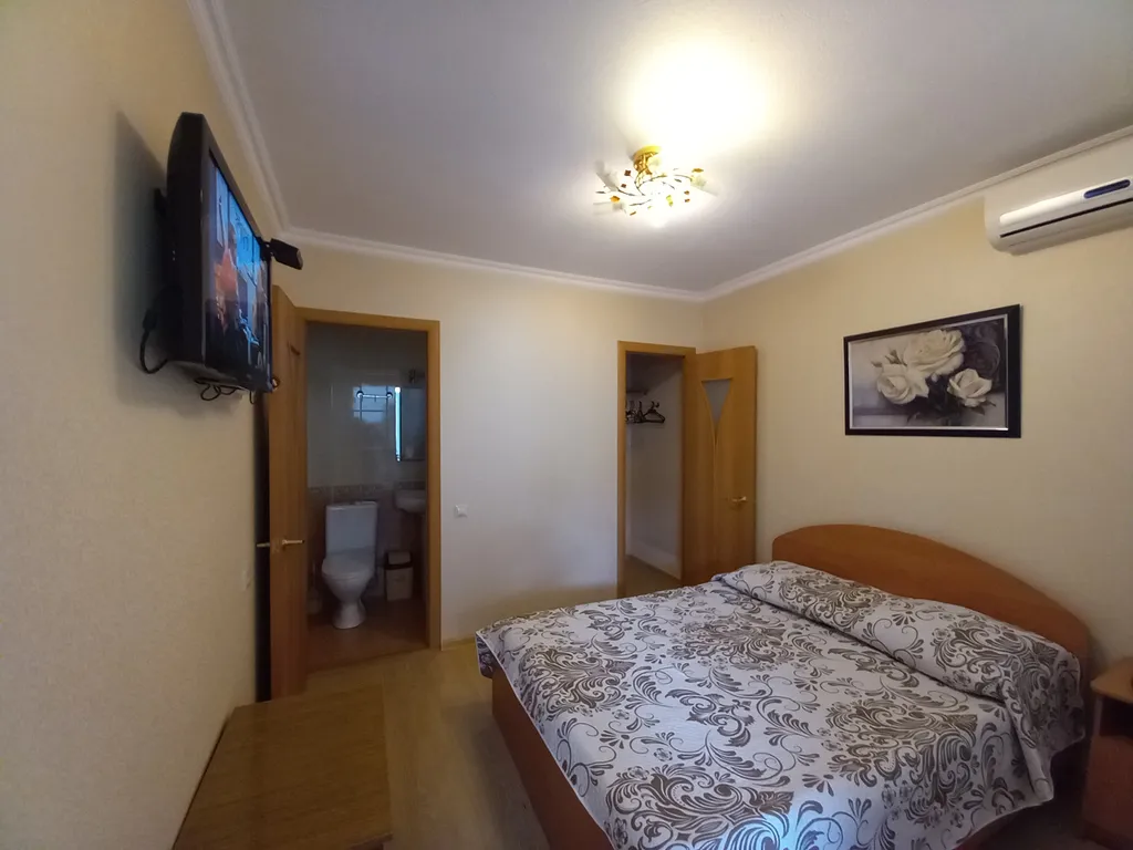 Коттедж Домик с летней кухней — Анапа