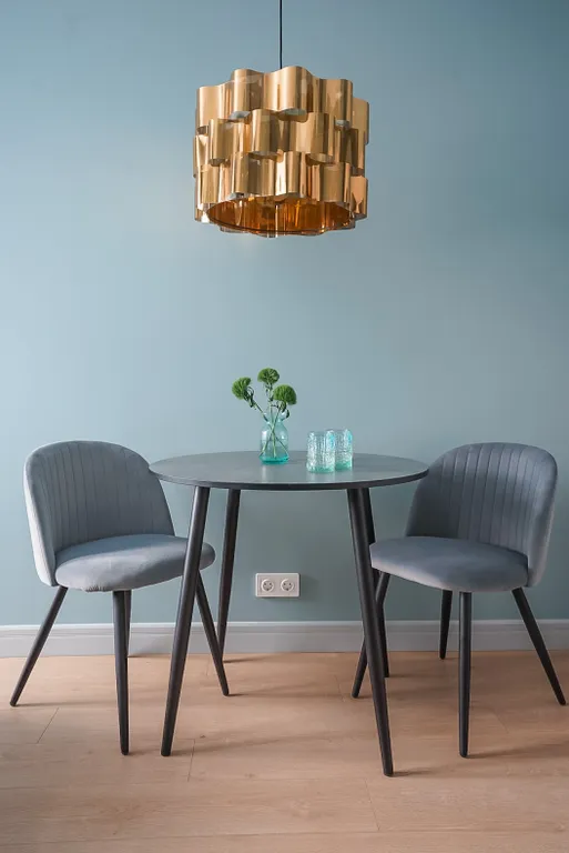 Дизайнерская студия у острова Канта на набережной