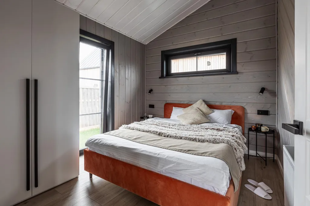 Коттедж Панорамный дом среди зимнего леса рядом с озером — Семеновское