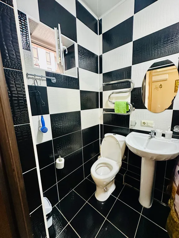 Уютные номера с БАЛКОНОМ и видом на море/горы на 1 линии в Адлере!