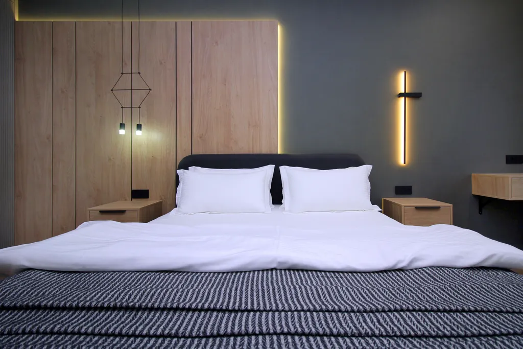 Meridian Lux New Apt