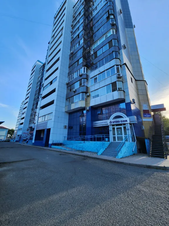 Однокомнатная квартира на набережной реки Амур