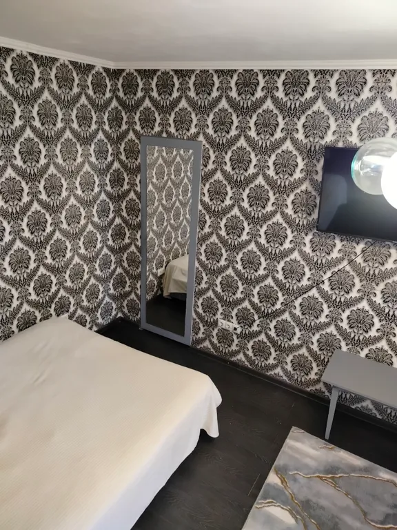 Уютный эконом в центре с балконом