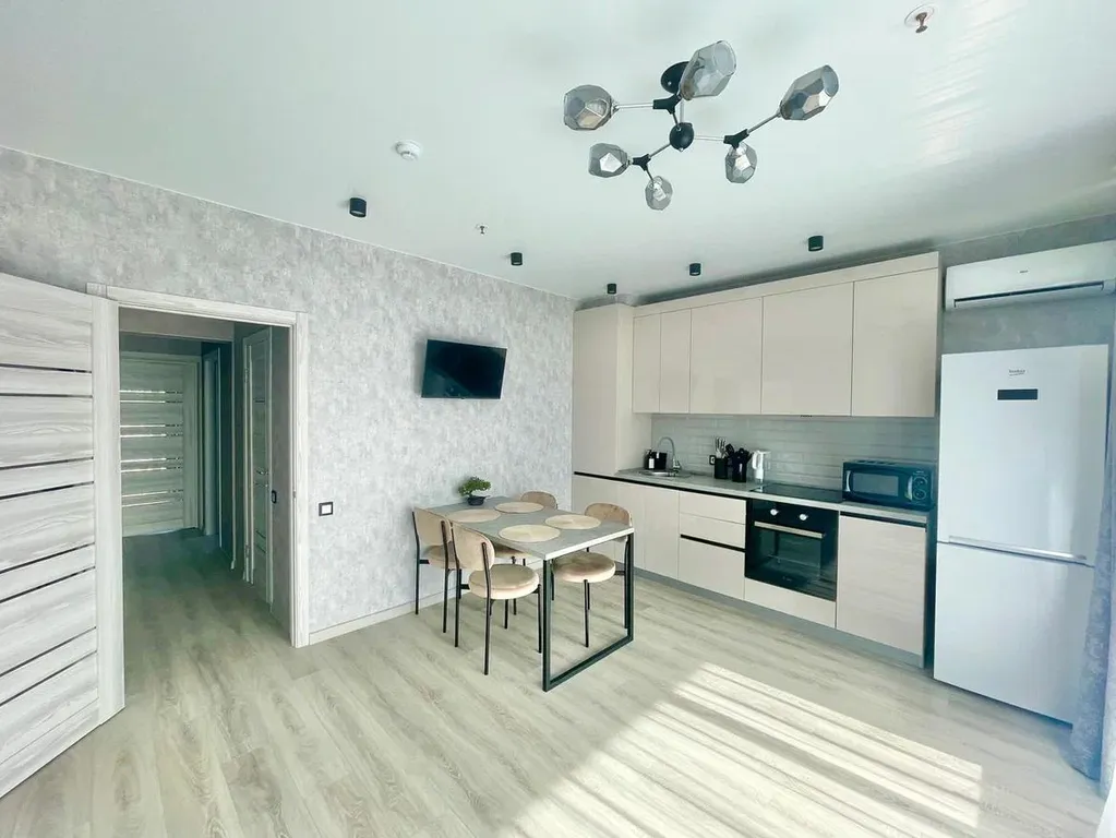 Апартамент с видом на море и парк развлечений