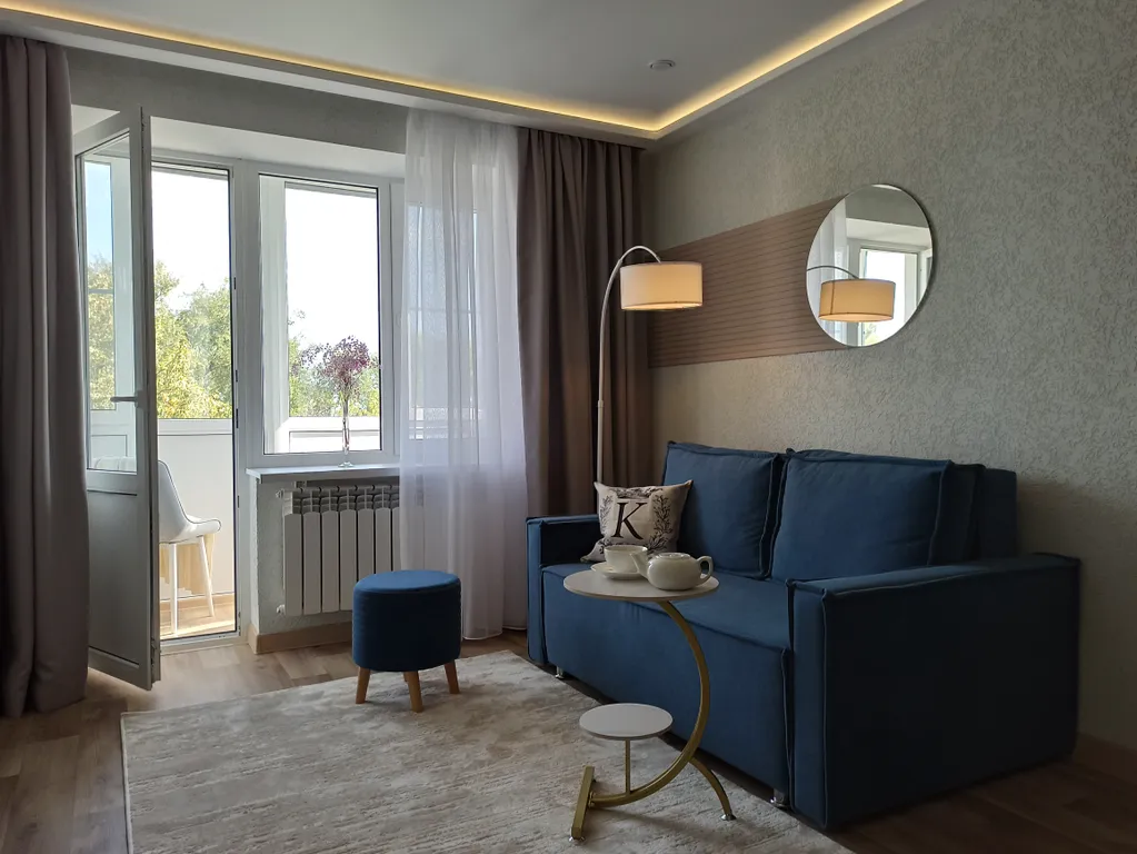 У аэропорта