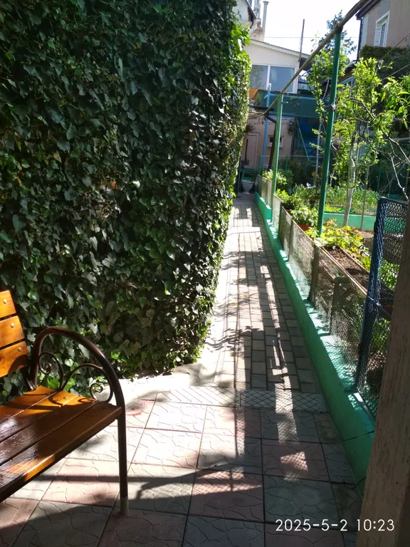 Коттедж Уютный домик в саду — Севастополь