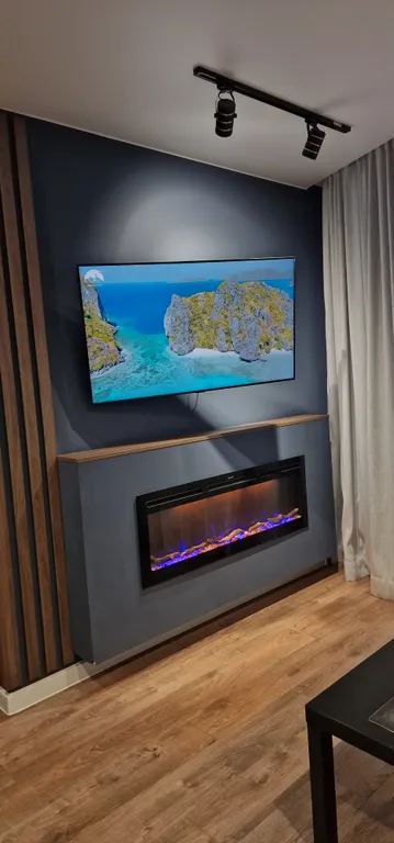 Стильная студия в центре с огромной джакузи