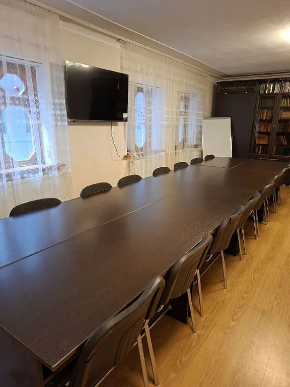 Уютный дом возле термального источника по дороге на курорт Мамисон