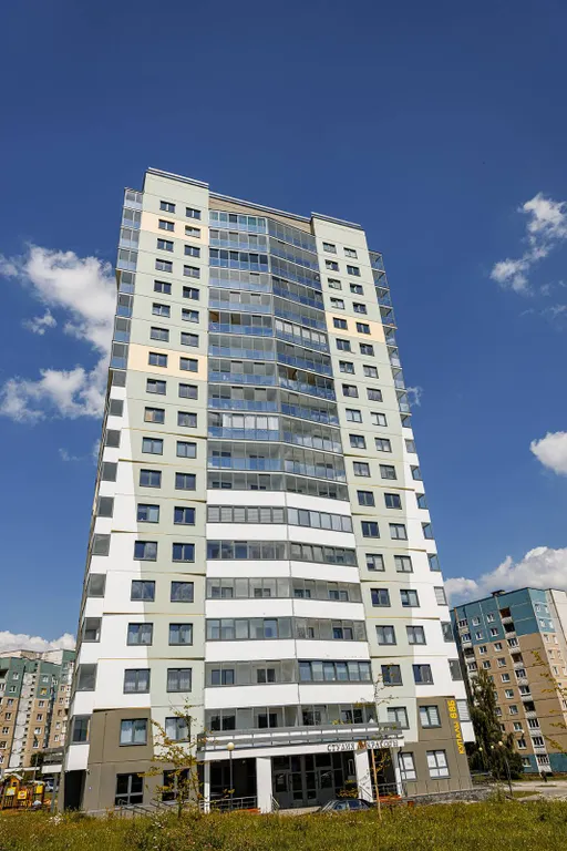 Квартира студия с видом на город.