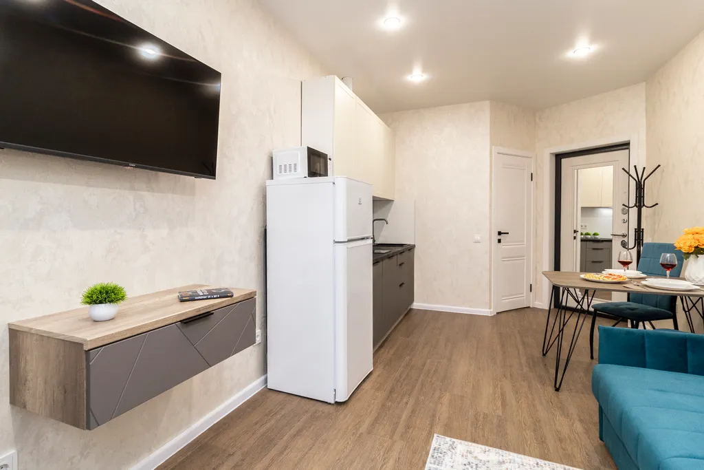 Квартира Квартира Яркая студия с диваном — Краснодар