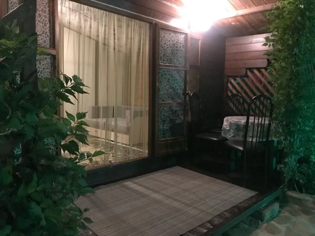 Коттедж Уютный гостевой дом среди гор в 100м от моря — Зубова Щель