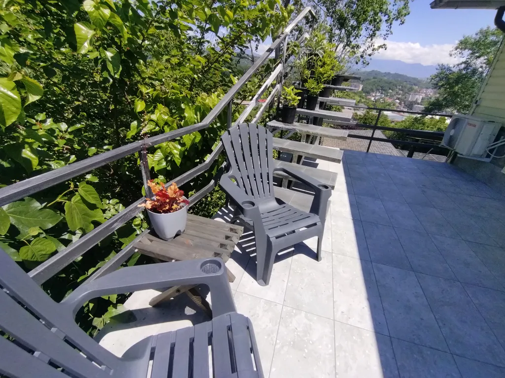 3-комнатная квартира в доме с видом на горы и море