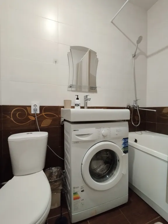 Студия с видом на озеро