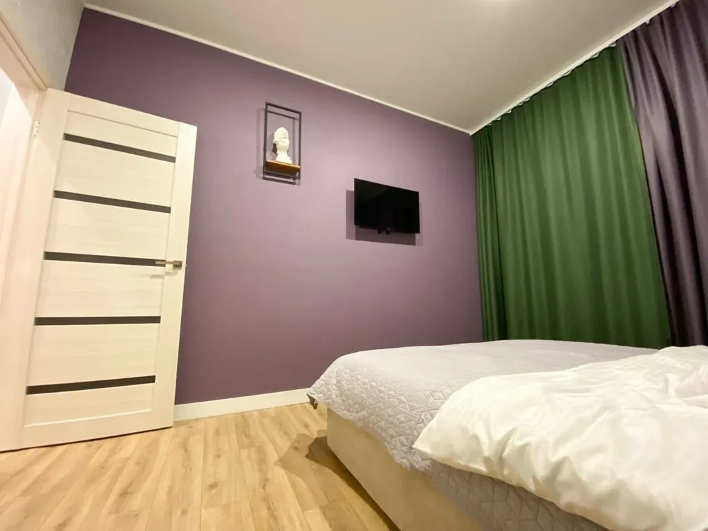 Уютная квартира с видом на озеро Банное и Уральские горы