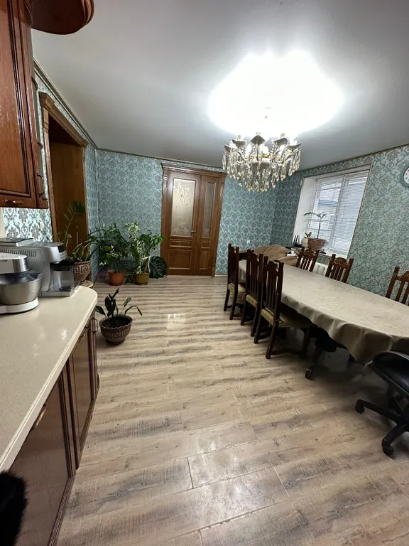 Дом у водопада Тобот