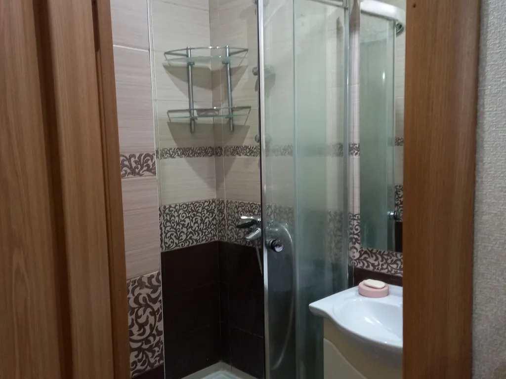 Уютная квартира  в центре города на набережной реки Терек