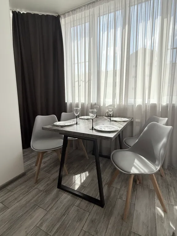 Комфортная двухкомнатная квартира в центре города