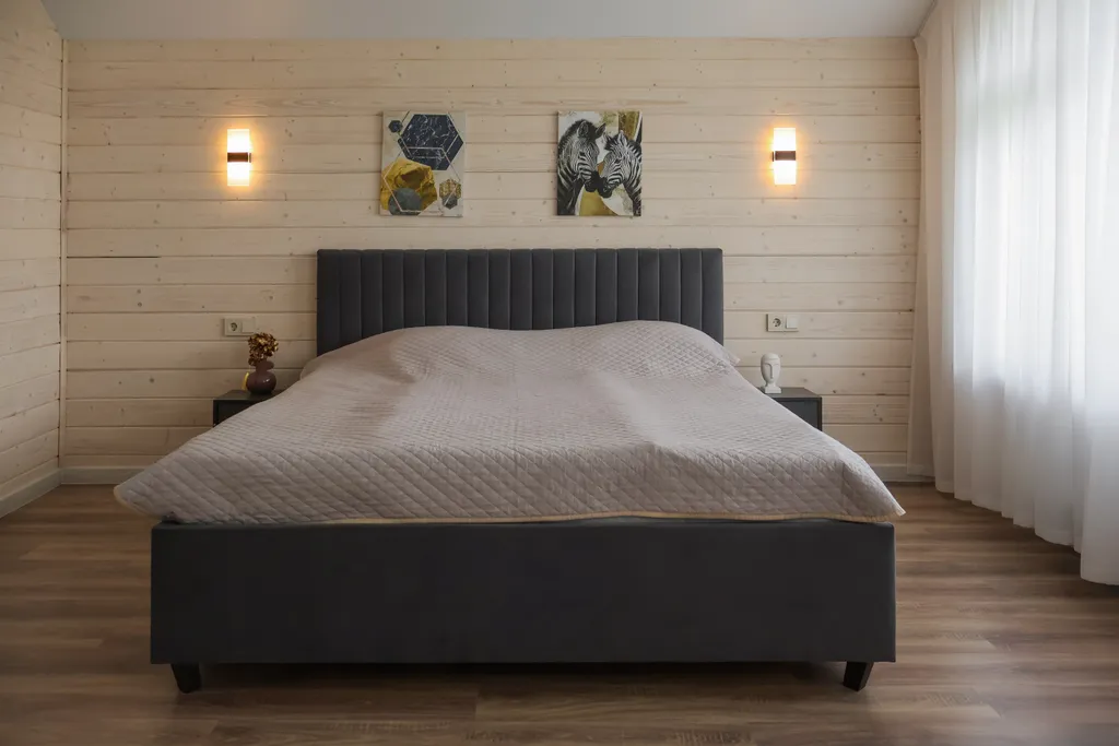 Уютный дом в черте города