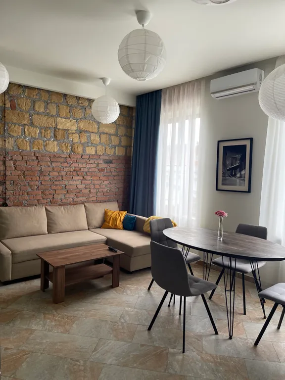 Стильная квартира в самом центре города — аренда посуточно в Владикавказ