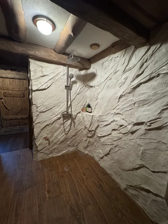 Домик 3 у пруда с 2 спальнями под Минском