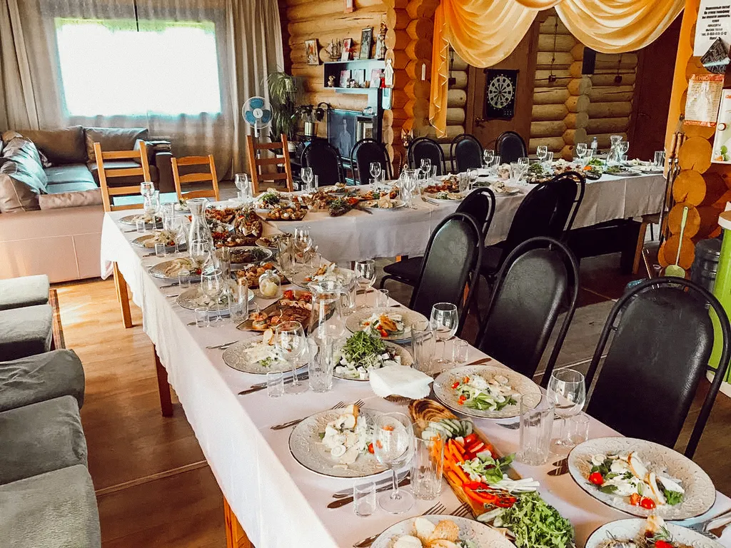 Дом с баней у пруда Алмаз Сити для мероприятий и отдыха