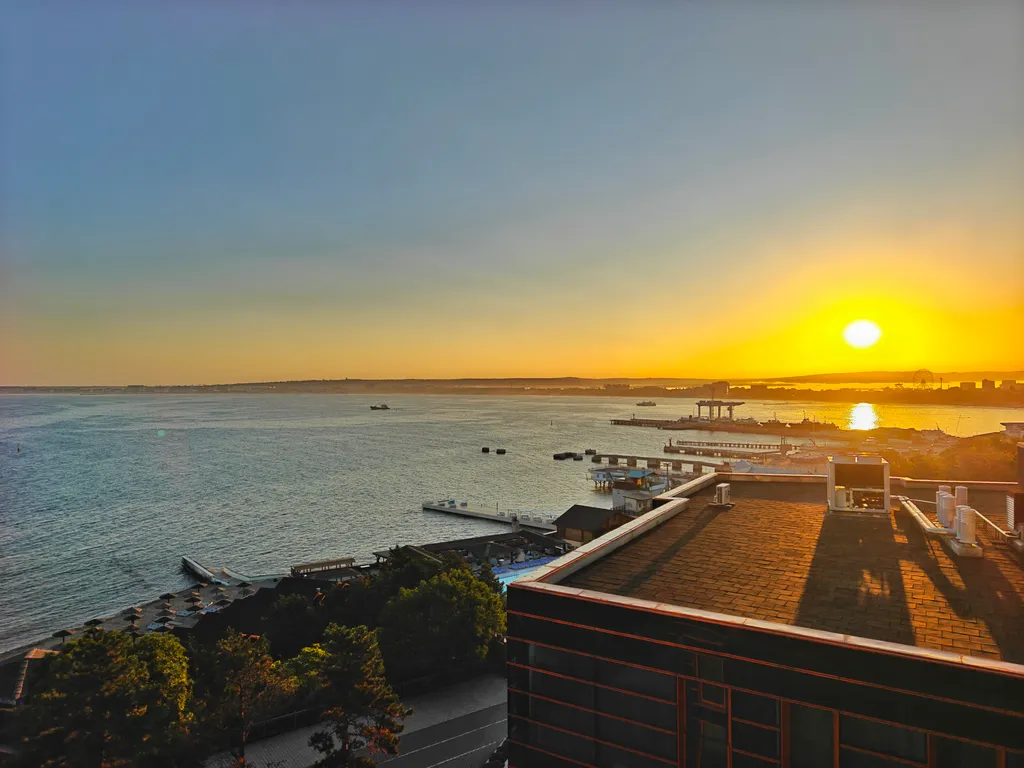 Видовая квартира в Золотой Бухте