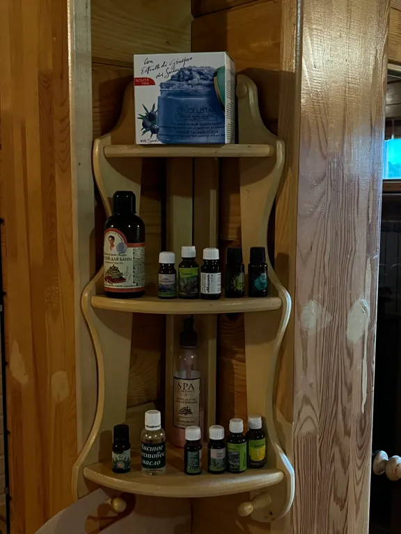 Уютный дом-баня из клеёного бруса, с двумя бассейнами