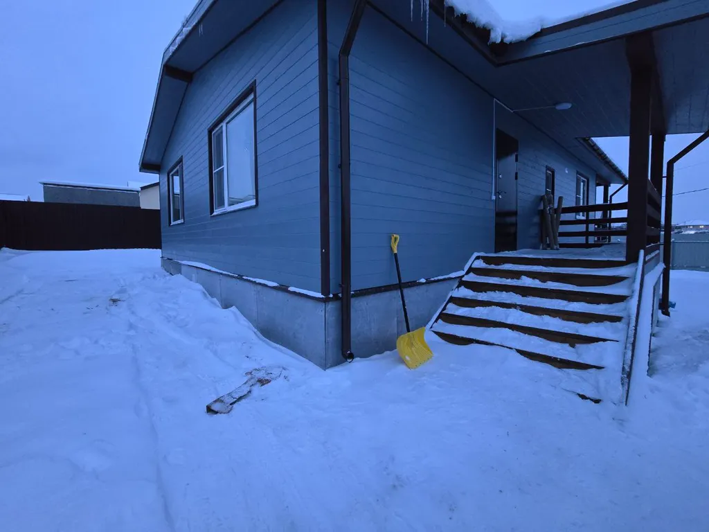 Коттедж Дом у реки в 1 минуте от пляжа — Шишкино