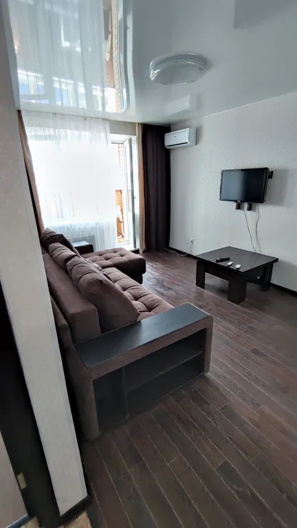 Еврооднушка на Запсковье