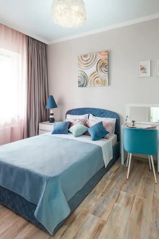 Двухкомнатная квартира с лоджией у моря