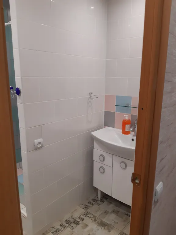 Просторная с большой кухней-гостиной