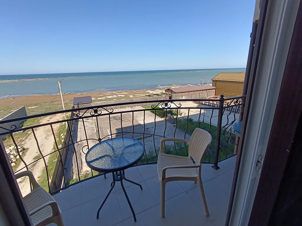 2-комнатная квартира в отеле с видом на море