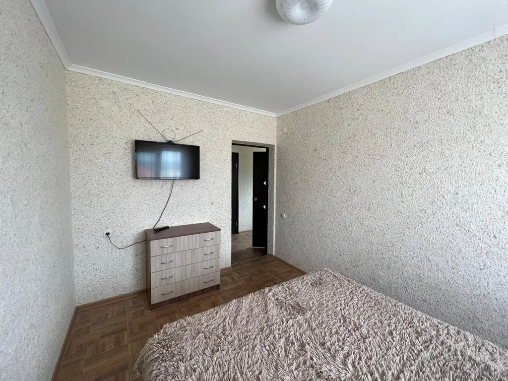 Уютный дом-этаж 5 комн.