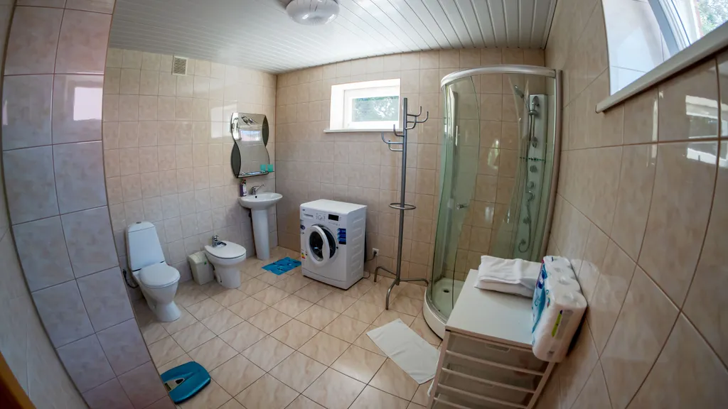 Дом у моря с бассейном