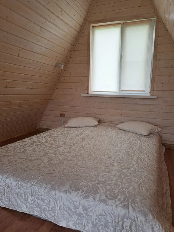 Дом у озера с банным чаном и русской баней