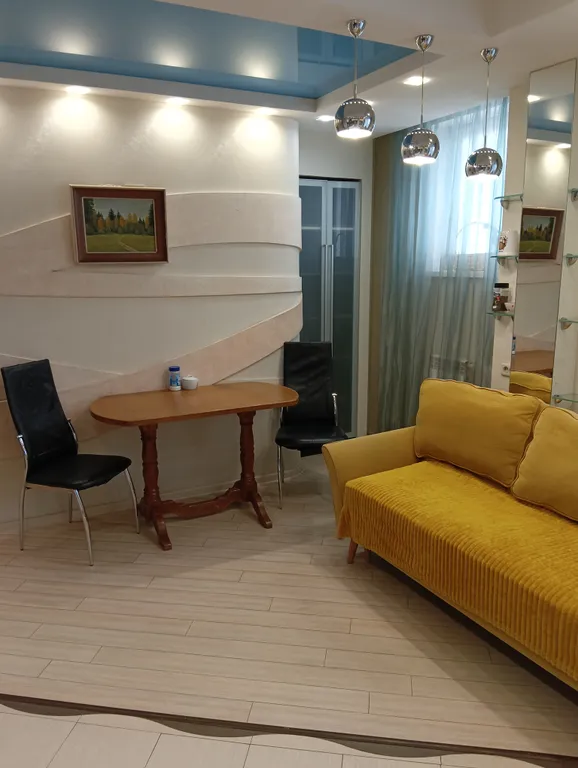 Уютная квартира напротив Дворца игровых видов спорта