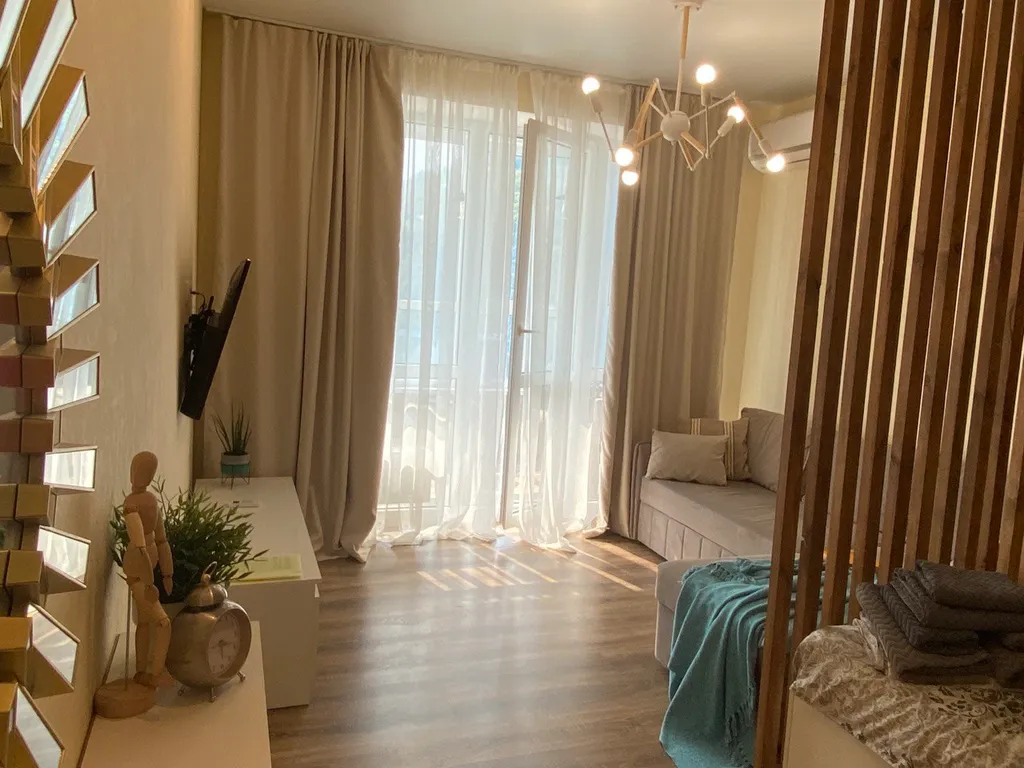 Уютная квартира в новом ЖК с видом на море и лес — аренда посуточно в Туапсе