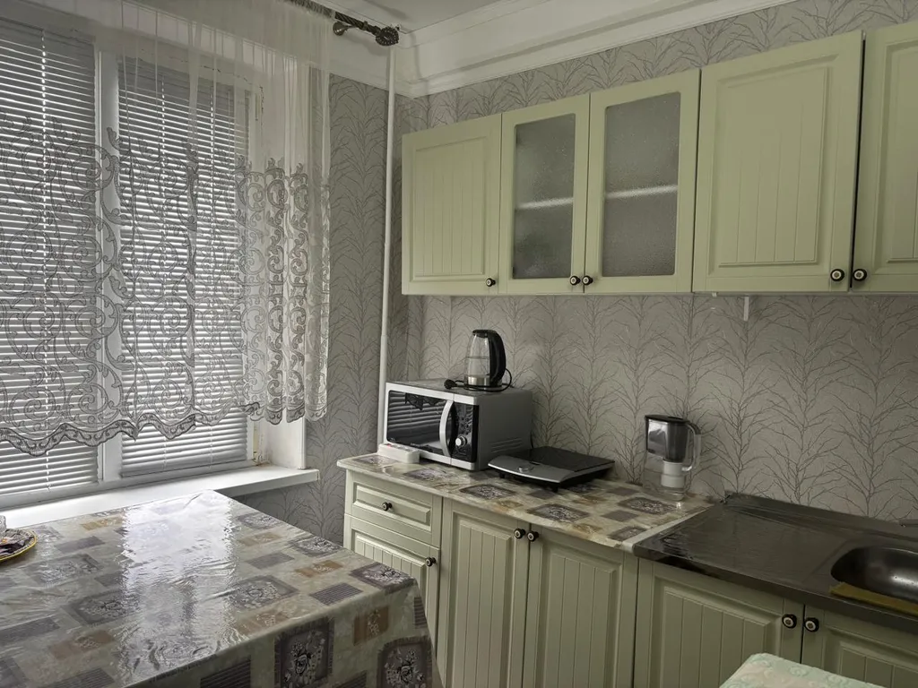 Уютная квартира в центре посёлка