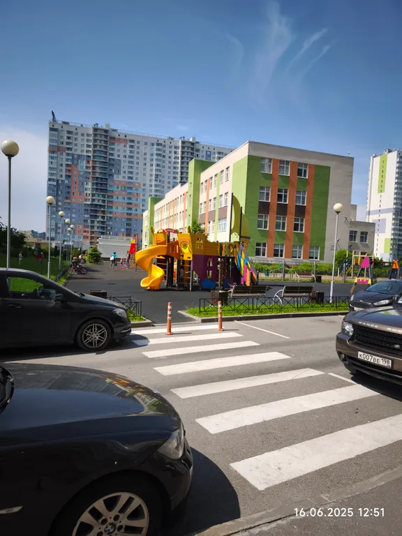 Квартира рядом с метро Ладожская