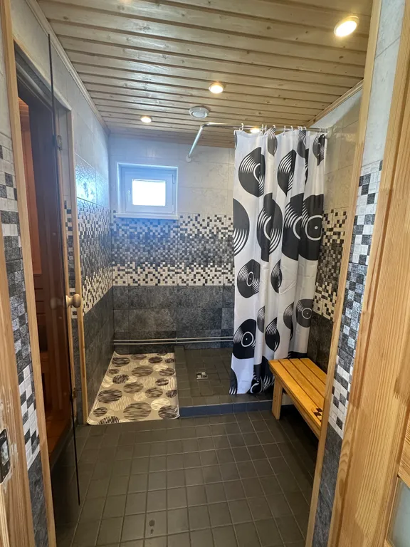 Дом на берегу Ладожского озера