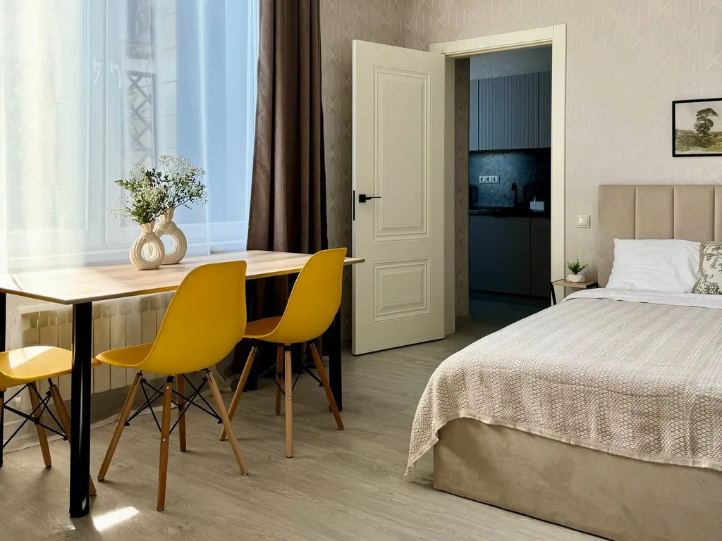 Светлая студия для четырёх гостей рядом с Термы Видное