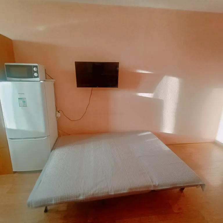 Уютная студия на метро Золотая Нива