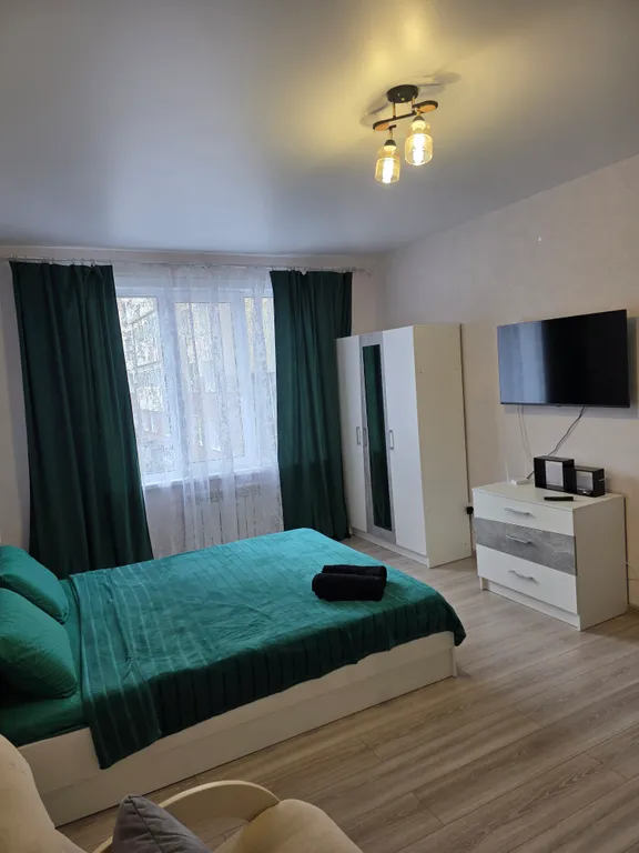 Уютная квартира в новом тихом помплексе нашего города — аренда посуточно в Южно-Сахалинск