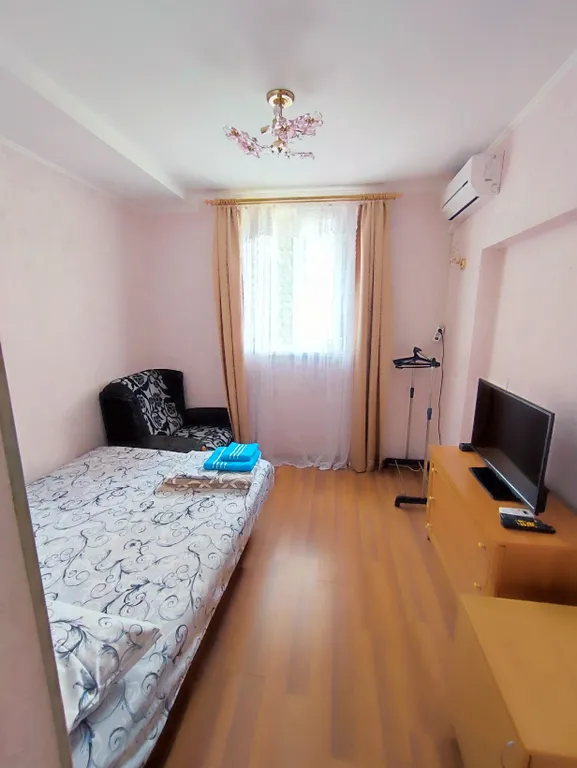 Второй этаж дома с балконом в Профессорском уголке