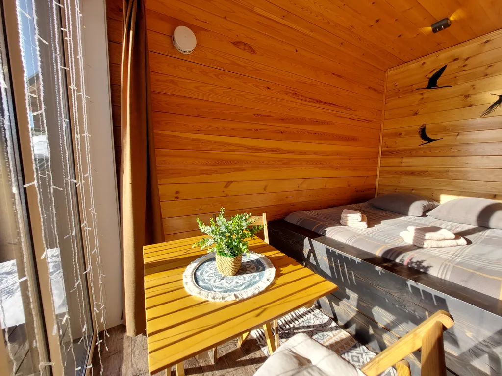 Уютный домик с сауной и мангалом на берегу Ангары