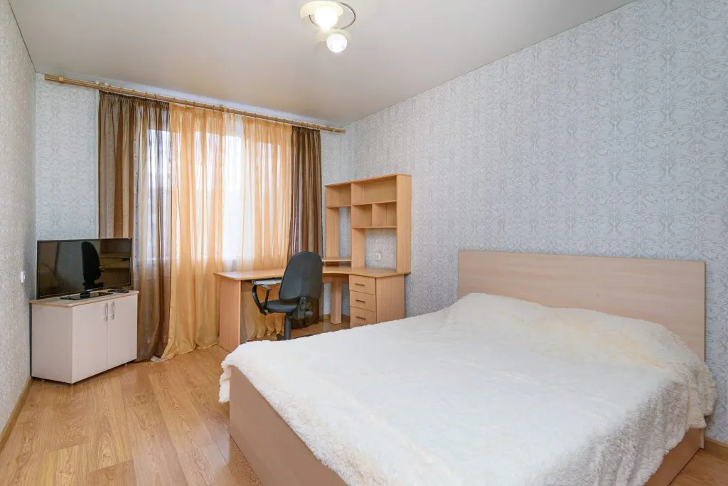 Просторная современная 2-комнатная квартира в центре — аренда посуточно в Пенза