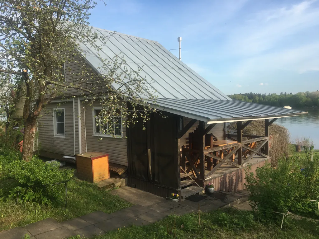 Дом на Волге