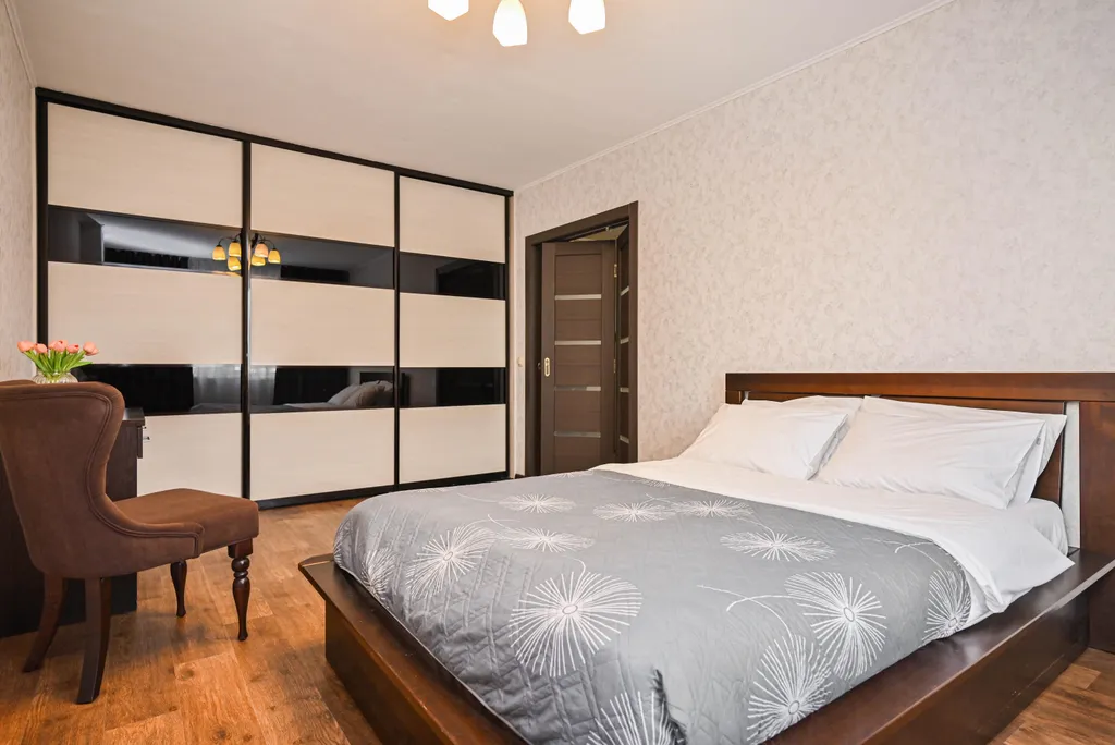 Квартира Уютные апартаменты с лоджией на 9 мая — Красноярск